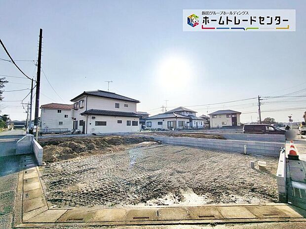 【現地外観写真】ご予約をいただければ、平日や夜間でもご案内は可能です。決まったお時間では中々身動きが取れないお客様も多いかと思います。お気軽にお申し出ください!