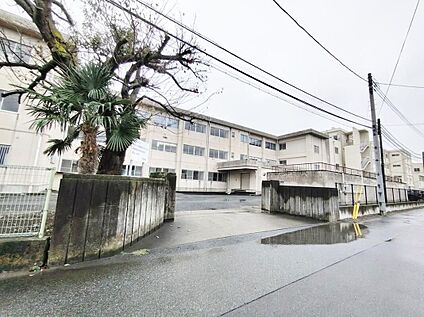 熊谷市立三尻中学校 800m(徒歩10分)
