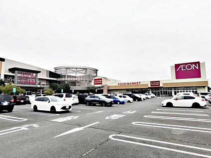 イオンタウン上里 900m(徒歩12分)
