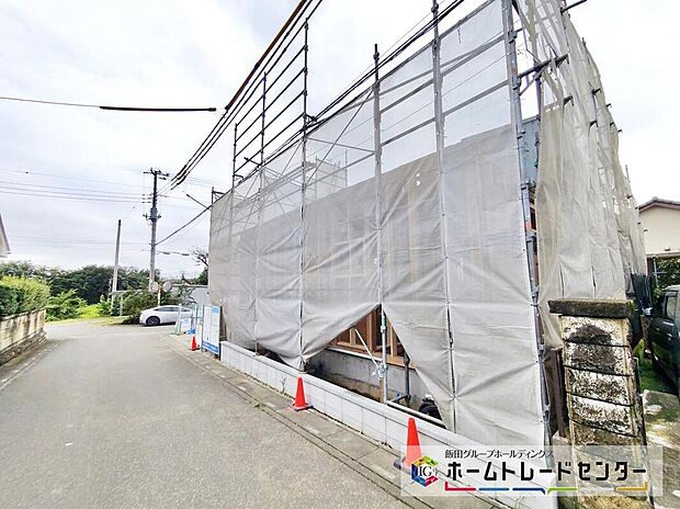 【前面道路含む現地写真】当日のご見学予約も承ります。同じものは２つとない「夢のマイホーム」との出会いが待っているかもしれません。
