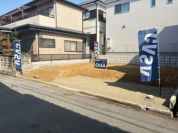 道路と敷地の高低差なし