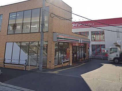 セブンイレブン宝塚小林5丁目店 約1,000ｍ(徒歩約13分)