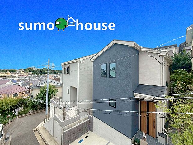 【洗練されたデザイン】四季を通じて自然と触れ合えるスポットが周辺には盛りだくさん！お散歩やジョギング、週末のご家族での遊びに最適です。目の前に広がる開放感とゆとり、暮らしの夢を育む理想の住まいがここにはあります。