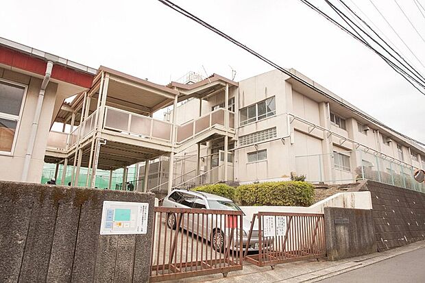 横浜市立田奈中学校（約1,100m）