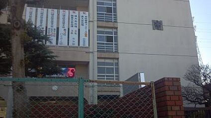 川崎市立野川中学校 1200ｍ