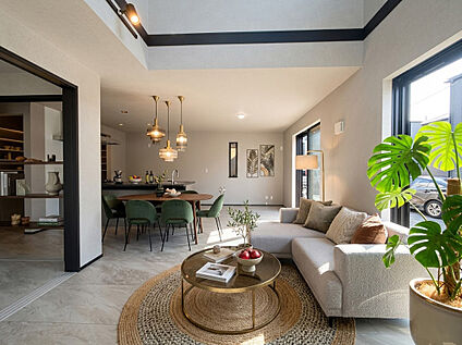 吹抜け天井リビング