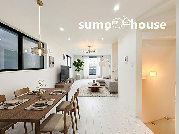 【リビング】【家族と繋がるリビング階段】自然とコミュニケーションが生まれるリビング階段を採用。各部屋に至る廊下を最小限に留めることができるのでスペースを広く取ることができます。(家具等はCGです)