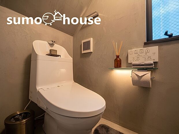 【ウォシュレットトイレ】トイレは1階と2階の2カ所に設置されているため、朝の忙しい時間帯も家族みんな快適です。(家具等はCGです)