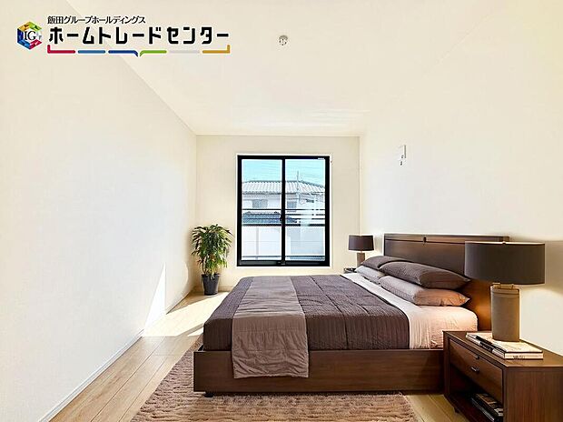 【居室】
バーチャルにて家具を配置。自分好みのインテリアやレイアウトを考えるのも楽しみです。