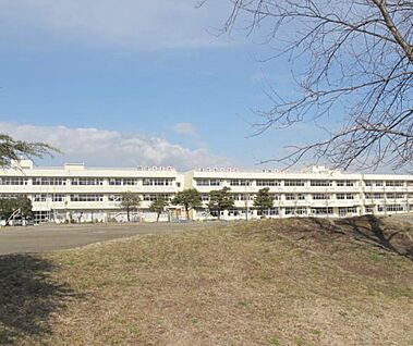 木更津市立高柳小学校 530ｍ(徒歩7分)