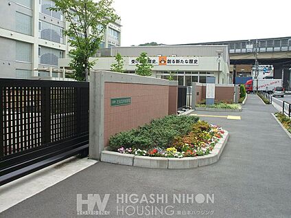川崎市立橘中学校 720m