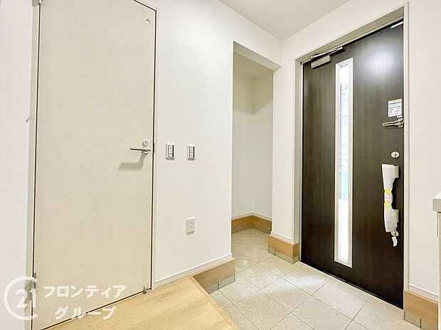 【玄関】念願のマイホーム購入をお手伝いいたします
