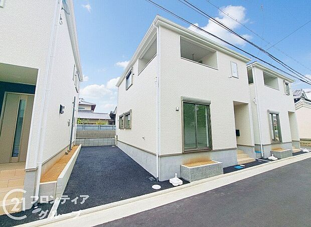 【外観】【2号棟】現地外観写真\資金計画のお悩みお任せください!/最新FPシステムを使った資金計画のシミュレーションや専属のファイナンシャルプランナーがお金回りの整理をお手伝いします!住宅ローンもお任せ♪