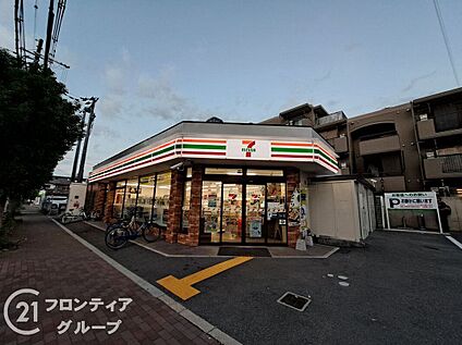 セブンイレブン尼崎椎堂1丁目店 290m