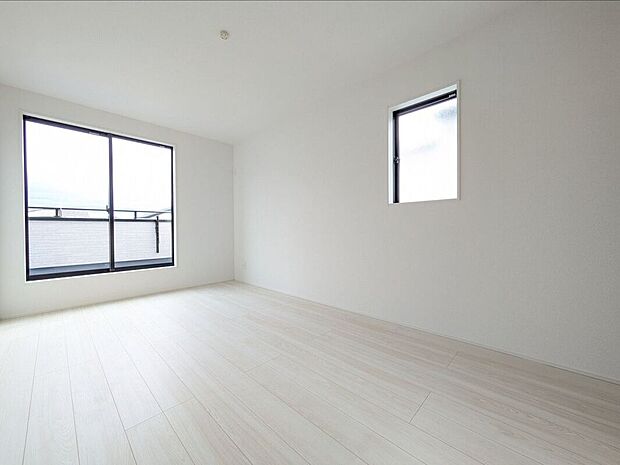 傷が付きにくくお手入れ簡単なフローリングです。