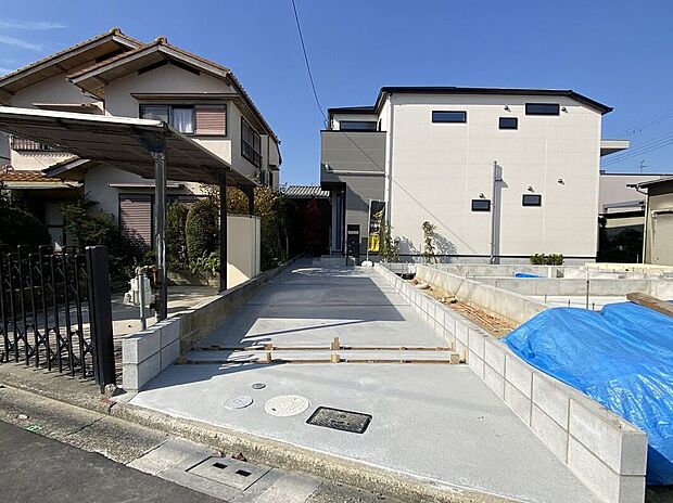 【駐車場】便利な駐車場で、毎日の車の出し入れがスムーズに行えます