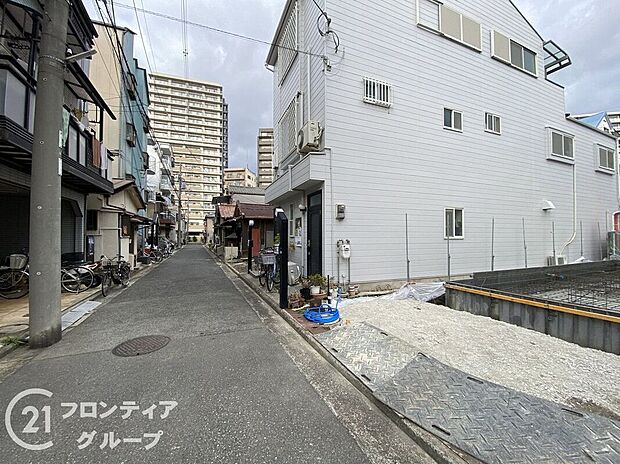 【前面道路含む外観】【現地前道】センチュリーグループにて全国規模の表彰経験多数あり!当社が自信をもってお客様にピッタリの物件をご提案いたします【不動産のプロにお任せください!】