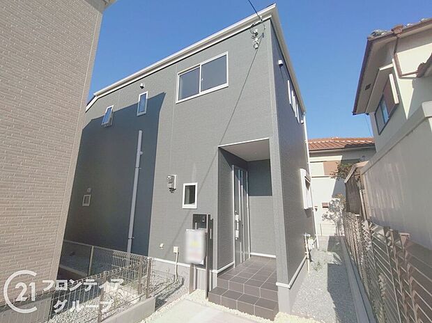 【外観】【３号棟】現地外観写真＼購入後も安心なアフターサービス／購入後のフォローの充実さに自信あり！お住まい後の不安や、カスタマイズのご希望など、全力でサポートします！末永いお付き合いをお約束いたします。