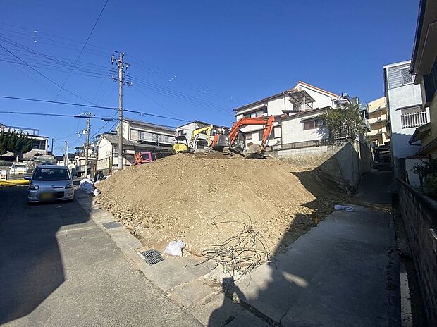 【外観】【現地写真】現地ご案内とともに住宅ローンのご相談も承ります！当社は多数融資銀行の取扱いあり。お客様それぞれにピッタリの融資先をご提案！【住宅ローン相談のみも大歓迎】