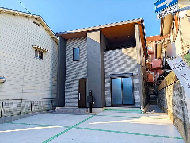 【駐車場】現地写真更新！現地ご案内とともに住宅ローンのご相談も承ります！当社は多数融資銀行の取扱いあり。お客様それぞれにピッタリの融資先をご提案！【住宅ローン相談のみも大歓迎】