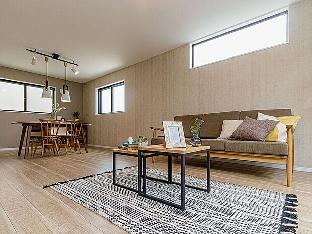 【同仕様画像 (リビング)】\同仕様写真/統一感のあるおしゃれな空間を女性コーディネーターがご提案させていただきます。家具を併せてご購入していただくことも可能です