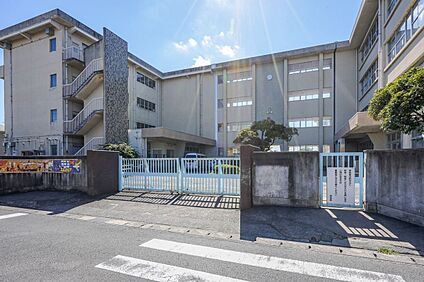 松戸市立古ケ崎小学校 400m