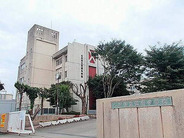 笠原中学校(約1,120m)