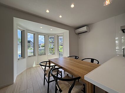 8号地 ダイニング