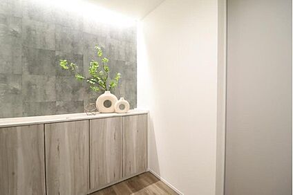 低学年の小さな足でも負担が少なく、登下校の安全性が高いです