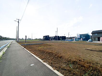 前面道路含む現地写真