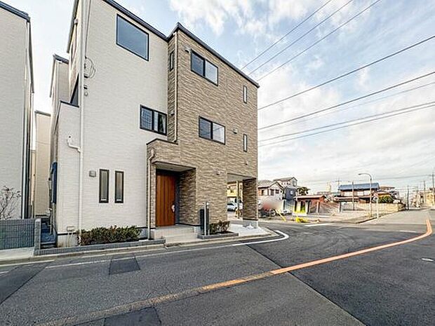 4号棟【外観】周辺環境・街並など、資料には掲載していない情報が現地にはたくさんございます。是非現地をご確認下さい。