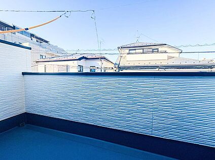 【バルコニー】