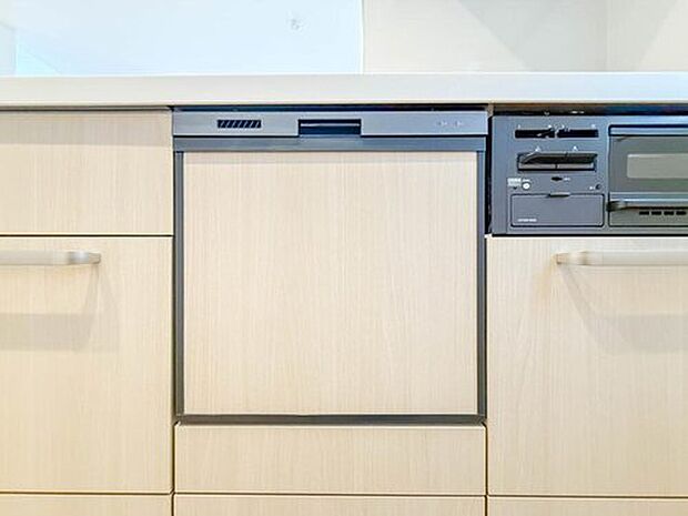 【【ビルトイン食器洗浄乾燥機】】食器洗いのわずらわしさから開放してくれる嬉しい設備。