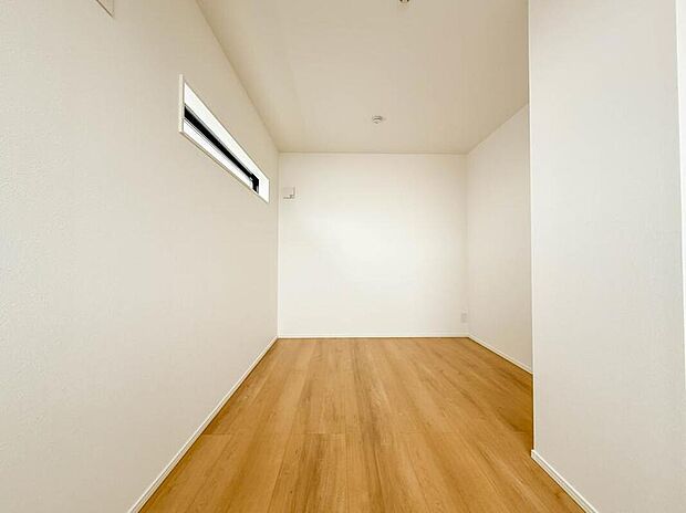 【リビング以外の居室】充実した生活は伸びやかな居室空間から始まります。快適に・伸びやかに。心の潤いを求める方々へ。