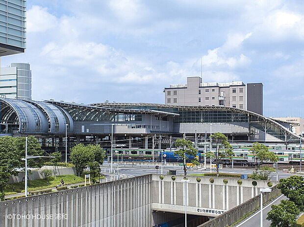 さいたま新都心駅(約1,200m)
