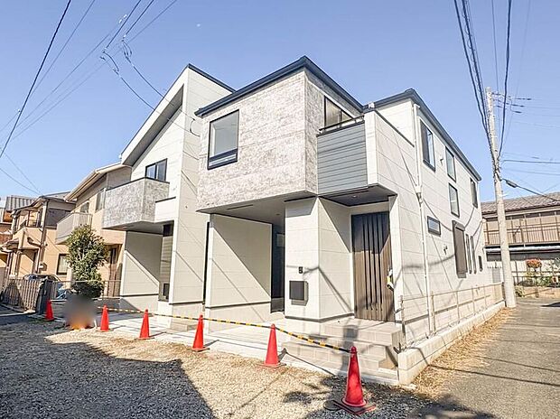 【1号棟【外観】】こちらの物件が少しでも気になるようでしたら、お気軽にお問合せください。人生でいちばん大きなお買い物ですので、ゆっくりご見学ください。ネット上の画像と実際の見学では、リアル感がまるで違います。