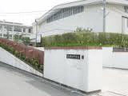 葛城市立新庄中学校 1200ｍ(徒歩15分)