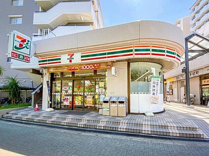 セブンイレブン江戸川松本2丁目店 400ｍ(徒歩5分)