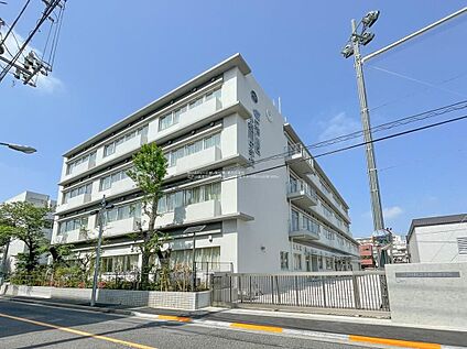 江戸川区立小松川中学校 1500m(徒歩19分)