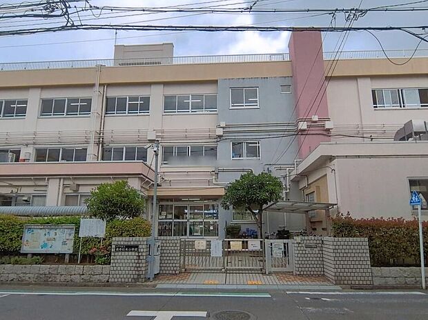 江戸川区立鹿骨松本小学校（約950m）