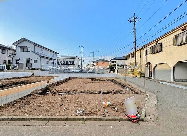京成本線「京成大和田」駅まで徒歩19分♪現地をご覧いただきながら、住まいの夢をお聞かせください！平日・お仕事帰りなど、いつでもご案内させていただきます！【施工例ご案内】