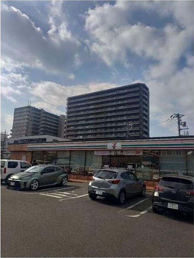 セブンイレブン酒々井駅東口店（約324m）