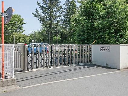 新山保育園 3100m(車6分)