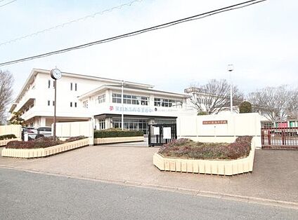 成田市立玉造中学校 550m(徒歩7分)
