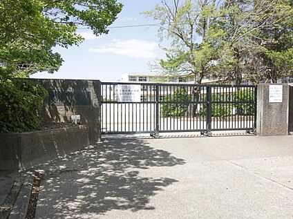 八千代市立大和田西小学校 300ｍ(徒歩4分)
