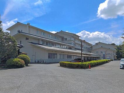 公益財団法人日産厚生会佐倉厚生園病院 1470m (徒歩19分)