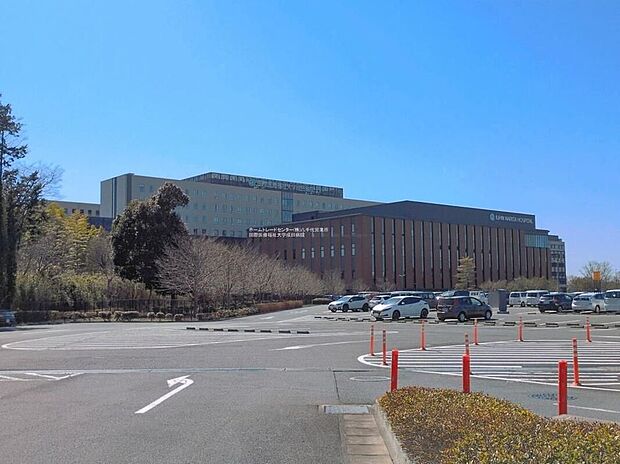 国際医療福祉大学成田病院(約3,500m)