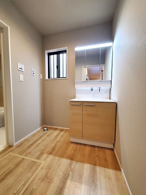 【洗面】スペースが確保できる洗面所です