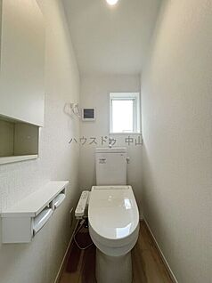 ＼2階にも快適なトイレ空間／