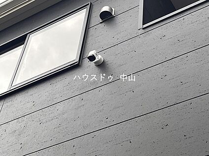 屋外防犯カメラ